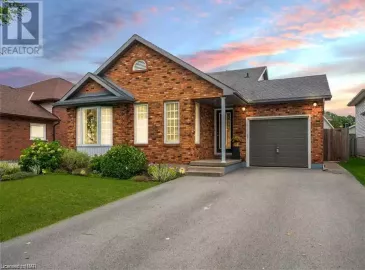 27 GOODWILLIE Drive, Welland, Ontario L3C7C4, 4 Bedrooms Bedrooms, ,2 BathroomsBathrooms,Single Family,For Sale,GOODWILLIE,40481069