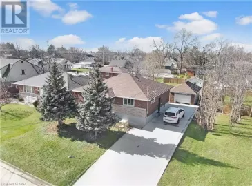 219 CENTRAL Avenue, Fort Erie, ON L2A3S9, 3 Bedrooms Bedrooms, ,1 BathroomBathrooms,Single Family,For Sale,CENTRAL,40478822 219 CENTRAL Avenue, Fort Erie, ON L2A3S9, 3 Bedrooms Bedrooms, ,1 BathroomBathrooms,Single Family,For Sale,CENTRAL,40478822