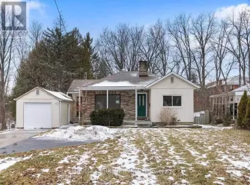 152 Owen Street, Barrie, Ontario L4M3H9, 4 Bedrooms Bedrooms, ,3 BathroomsBathrooms,Single Family,For Sale,Owen,S6815292