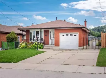 Hamilton, Ontario L8K6A1, 5 Bedrooms Bedrooms, ,2 BathroomsBathrooms,Single Family,For Sale,H4169832