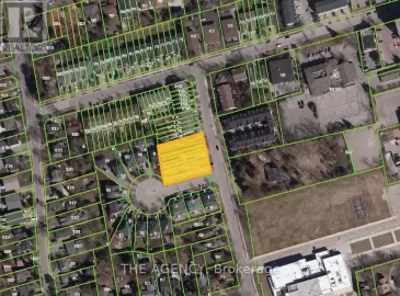 118 Hall Street, Richmond Hill, Ontario L4C4N8, 2 Bedrooms Bedrooms, ,1 BathroomBathrooms,Single Family,For Sale,Hall,N6815690