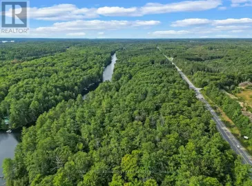 8056 Highway 35, Kawartha Lakes, ON K0M2L0, 4 Bedrooms Bedrooms, ,2 BathroomsBathrooms,Single Family,For Sale,Highway 35,X6816398