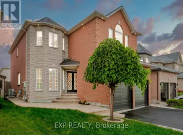 834 Father D'souza Drive, Mississauga, Ontario L5V2X6, 6 Bedrooms Bedrooms, ,7 BathroomsBathrooms,Single Family,For Sale,Father D'souza,W6816986