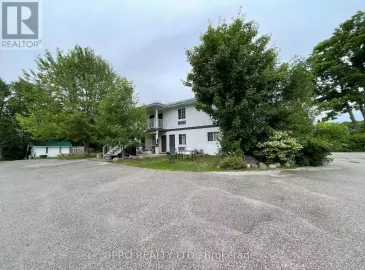 380 Bayview Parkway, Orillia, Ontario L3V3Y2, ,Multi-family,For Sale,Bayview,S7001510 380 Bayview Parkway, Orillia, Ontario L3V3Y2, ,Multi-family,For Sale,Bayview,S7001510
