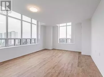 2800 Warden, Toronto, Ontario M1W3Z6, 2 Bedrooms Bedrooms, ,2 BathroomsBathrooms,Single Family,For Sale,Warden,E7026360