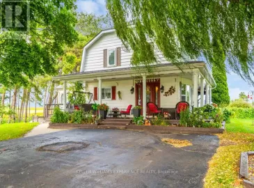 2300 Flos Road 11, Springwater, ON L0L1P0, 4 Bedrooms Bedrooms, ,2 BathroomsBathrooms,Single Family,For Sale,Flos Road 11,S7026574