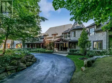 16 Hunters Glen Road, Aurora, Ontario L4G6W4, 11 Bedrooms Bedrooms, ,12 BathroomsBathrooms,Single Family,For Sale,Hunters Glen,N7026900