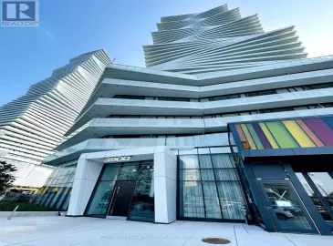 3900 Confederation Parkway, Mississauga, Ontario L5V0M3, 2 Bedrooms Bedrooms, ,2 BathroomsBathrooms,Single Family,For Lease,Confederation,W7027044