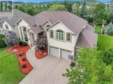 114 PIONEER TOWER Road, Kitchener, ON N2P2H8, 4 Bedrooms Bedrooms, ,5 BathroomsBathrooms,Single Family,For Sale,PIONEER TOWER,40491773