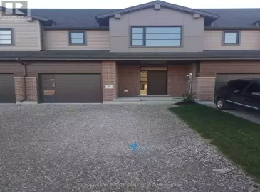 9 Martin Street, Tillsonburg, Ontario N4G0K8, 3 Bedrooms Bedrooms, ,3 BathroomsBathrooms,Single Family,For Lease,Martin,X7051822 9 Martin Street, Tillsonburg, Ontario N4G0K8, 3 Bedrooms Bedrooms, ,3 BathroomsBathrooms,Single Family,For Lease,Martin,X7051822