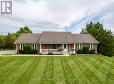 3285 Cherry, Lincoln, ON L0R2C0, 3 Bedrooms Bedrooms, ,3 BathroomsBathrooms,Single Family,For Sale,Cherry,X7052346