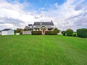 Caistor Centre, Ontario L0R1E0, 5 Bedrooms Bedrooms, ,2 BathroomsBathrooms,Single Family,For Sale,H4176129