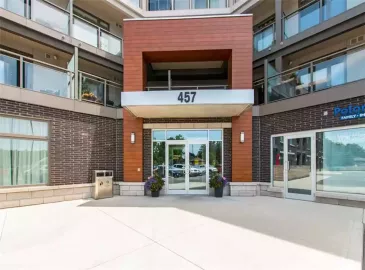Burlington, Ontario L7T0B8, 1 Bedroom Bedrooms, ,1 BathroomBathrooms,Single Family,For Sale,H4175929