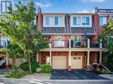 90 Lakeshore Road, Oakville, Ontario L6K1E1, 2 Bedrooms Bedrooms, ,4 BathroomsBathrooms,Single Family,For Sale,Lakeshore,W7053922
