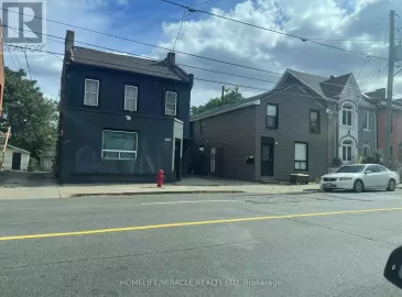 218-222 John Street, Hamilton, Ontario L8L4P5, ,8 BathroomsBathrooms,Multi-family,For Sale,John,X7054110