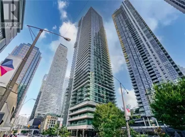 33 Bay Street, Toronto, ON M5J2Z3, 1 Bedroom Bedrooms, ,1 BathroomBathrooms,Single Family,For Sale,Bay,C7054320