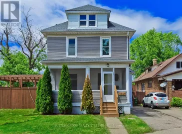 4743 Ryerson Crescent, Niagara Falls, Ontario L2E1E6, 10 Bedrooms Bedrooms, ,3 BathroomsBathrooms,Single Family,For Sale,Ryerson,X7054310 4743 Ryerson Crescent, Niagara Falls, Ontario L2E1E6, 10 Bedrooms Bedrooms, ,3 BathroomsBathrooms,Single Family,For Sale,Ryerson,X7054310