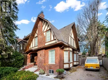 127 Rusholme Road, Toronto, ON M6H2Y6, 1 Bedroom Bedrooms, ,1 BathroomBathrooms,Single Family,For Lease,Rusholme,C7054602