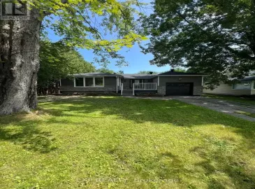 151 Evergreen, Tay, Ontario L0K1R0, 2 Bedrooms Bedrooms, ,1 BathroomBathrooms,Single Family,For Sale,Evergreen,S7054528 151 Evergreen, Tay, Ontario L0K1R0, 2 Bedrooms Bedrooms, ,1 BathroomBathrooms,Single Family,For Sale,Evergreen,S7054528