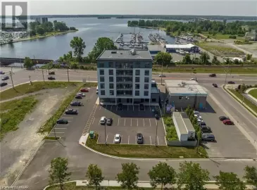 2 DUNDAS Street, Belleville, Ontario K8P1A1, 1 Bedroom Bedrooms, ,1 BathroomBathrooms,Single Family,For Lease,DUNDAS,40493330