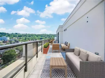 Hamilton, Ontario L8P3G1, 1 Bedroom Bedrooms, ,1 BathroomBathrooms,Single Family,For Sale,H4176272 Hamilton, Ontario L8P3G1, 1 Bedroom Bedrooms, ,1 BathroomBathrooms,Single Family,For Sale,H4176272
