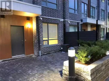 650 Atwater, Mississauga, ON L5G0B6, 2 Bedrooms Bedrooms, ,2 BathroomsBathrooms,Single Family,For Lease,Atwater,W7200184