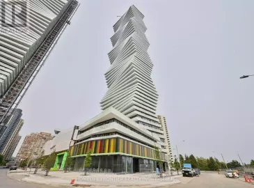 3980 Confederation Parkway, Mississauga, Ontario L5B4M6, 1 Bedroom Bedrooms, ,1 BathroomBathrooms,Single Family,For Sale,Confederation,W7212086