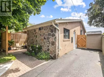 25 Jasper Drive, Aurora, Ontario L4G3B6, 4 Bedrooms Bedrooms, ,3 BathroomsBathrooms,Single Family,For Sale,Jasper,N7214346