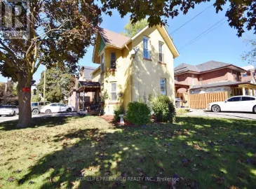 34 Sussex Street, Kawartha Lakes, ON K9V3E8, 5 Bedrooms Bedrooms, ,2 BathroomsBathrooms,Single Family,For Sale,Sussex,X7214530 34 Sussex Street, Kawartha Lakes, ON K9V3E8, 5 Bedrooms Bedrooms, ,2 BathroomsBathrooms,Single Family,For Sale,Sussex,X7214530