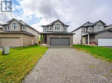71 LAURENT Avenue, Welland, Ontario L3B0E2, 5 Bedrooms Bedrooms, ,4 BathroomsBathrooms,Single Family,For Sale,LAURENT,40499776 71 LAURENT Avenue, Welland, Ontario L3B0E2, 5 Bedrooms Bedrooms, ,4 BathroomsBathrooms,Single Family,For Sale,LAURENT,40499776