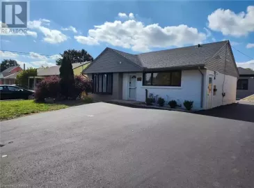 261 BELMONT Avenue, Kitchener, Ontario N2M1M3, 2 Bedrooms Bedrooms, ,2 BathroomsBathrooms,Single Family,For Lease,BELMONT,40499194