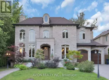 18 Fairmeadow, Toronto, ON M2P1W5, 6 Bedrooms Bedrooms, ,7 BathroomsBathrooms,Single Family,For Lease,Fairmeadow,C7217008