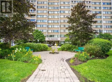 50 Elm Drive, Mississauga, Ontario L5A3X2, 2 Bedrooms Bedrooms, ,2 BathroomsBathrooms,Single Family,For Sale,Elm,W7217682 50 Elm Drive, Mississauga, Ontario L5A3X2, 2 Bedrooms Bedrooms, ,2 BathroomsBathrooms,Single Family,For Sale,Elm,W7217682