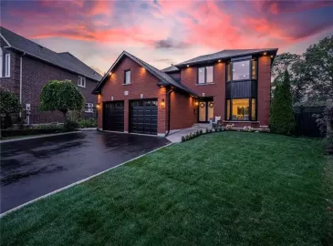 Burlington, Ontario L7S2J6, 5 Bedrooms Bedrooms, ,4 BathroomsBathrooms,Single Family,For Sale,H4177951