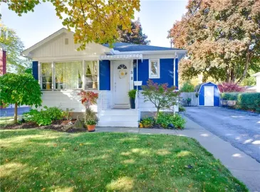 St. Catharines, Ontario L2M4A4, 3 Bedrooms Bedrooms, ,2 BathroomsBathrooms,Single Family,For Sale,H4177921