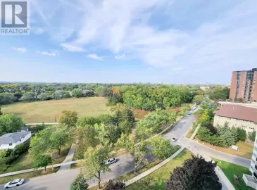 530 Lolita Gardens, Mississauga, Ontario L5A3T2, 3 Bedrooms Bedrooms, ,1 BathroomBathrooms,Single Family,For Lease,Lolita,W7240854