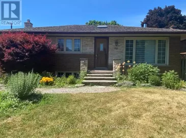 60 Theodore Drive, Mississauga, Ontario L5M1E4, 2 Bedrooms Bedrooms, ,1 BathroomBathrooms,Single Family,For Lease,Theodore,W7240976