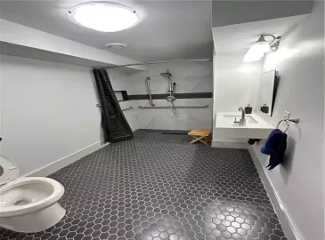 Hamilton, ON L9A2B5, 2 Bedrooms Bedrooms, ,2 BathroomsBathrooms,Single Family,For Lease,H4178000 Hamilton, ON L9A2B5, 2 Bedrooms Bedrooms, ,2 BathroomsBathrooms,Single Family,For Lease,H4178000