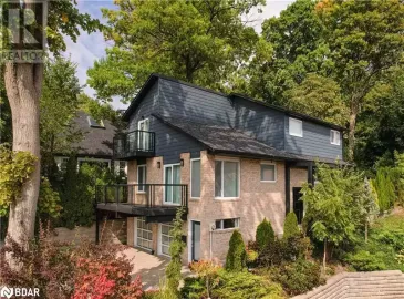 27 BERCZY Street, Barrie, Ontario L4M3P6, 5 Bedrooms Bedrooms, ,4 BathroomsBathrooms,Single Family,For Sale,BERCZY,40501329