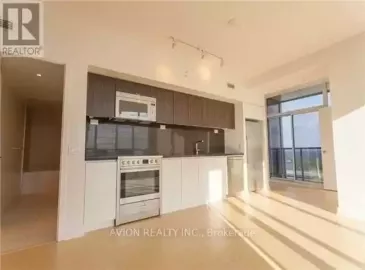 85 Queens Wharf Road, Toronto, Ontario M5V0J9, 3 Bedrooms Bedrooms, ,2 BathroomsBathrooms,Single Family,For Sale,Queens Wharf,C7241558