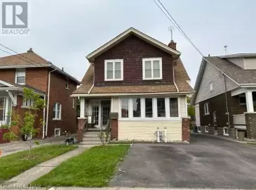 4846 FOURTH Avenue, Niagara Falls, Ontario L2E4P1, 3 Bedrooms Bedrooms, ,2 BathroomsBathrooms,Single Family,For Sale,FOURTH,40503811 4846 FOURTH Avenue, Niagara Falls, Ontario L2E4P1, 3 Bedrooms Bedrooms, ,2 BathroomsBathrooms,Single Family,For Sale,FOURTH,40503811