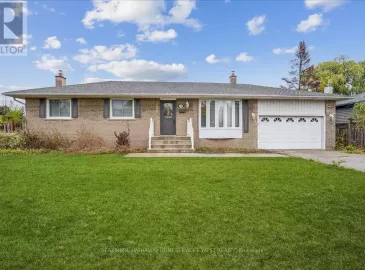 353 Tennyson Drive, Oakville, ON L6L3Y8, 4 Bedrooms Bedrooms, ,2 BathroomsBathrooms,Single Family,For Lease,Tennyson,W7241722 353 Tennyson Drive, Oakville, ON L6L3Y8, 4 Bedrooms Bedrooms, ,2 BathroomsBathrooms,Single Family,For Lease,Tennyson,W7241722