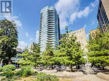 88 Cumberland Street, Toronto, ON M5R1A3, 2 Bedrooms Bedrooms, ,2 BathroomsBathrooms,Single Family,For Lease,Cumberland,C7241994