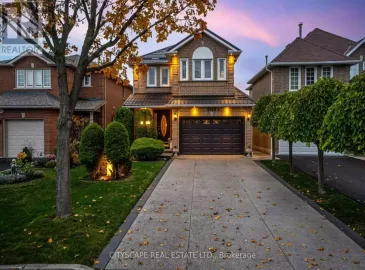6165 Ford Road, Mississauga, Ontario L5V1X1, 3 Bedrooms Bedrooms, ,3 BathroomsBathrooms,Single Family,For Sale,Ford,W7252858