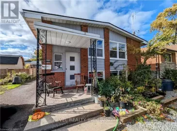 4591 Homewood, Niagara Falls, Ontario L2E4X9, 6 Bedrooms Bedrooms, ,3 BathroomsBathrooms,Multi-family,For Sale,Homewood,X7264842
