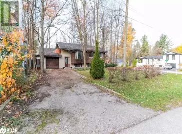 3866 DIXON Road, Innisfil, Ontario L9S2R9, 3 Bedrooms Bedrooms, ,2 BathroomsBathrooms,Single Family,For Sale,DIXON,40508090 3866 DIXON Road, Innisfil, Ontario L9S2R9, 3 Bedrooms Bedrooms, ,2 BathroomsBathrooms,Single Family,For Sale,DIXON,40508090