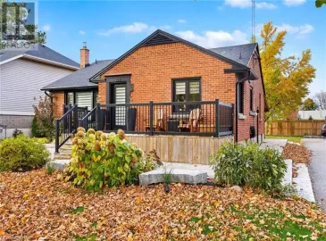 229 CENTRAL Avenue, Grimsby, Ontario L3M1X6, 1 Bedroom Bedrooms, ,1 BathroomBathrooms,Single Family,For Lease,CENTRAL,40508072