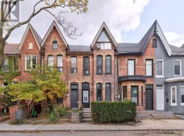 175 Logan, Toronto, Ontario M4M2N2, 3 Bedrooms Bedrooms, ,2 BathroomsBathrooms,Single Family,For Sale,Logan,E7267896