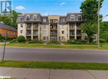 200 COLLIER Street, Barrie, Ontario L4M1H7, 2 Bedrooms Bedrooms, ,1 BathroomBathrooms,Single Family,For Sale,COLLIER,40508666