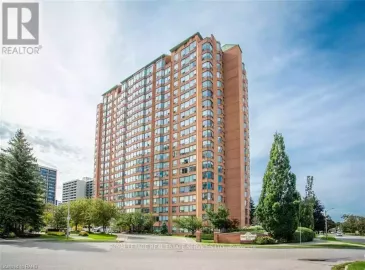 1270 Maple Crossing Boulevard, Burlington, ON L7S2J3, 2 Bedrooms Bedrooms, ,2 BathroomsBathrooms,Single Family,For Lease,Maple Crossing,W7268470